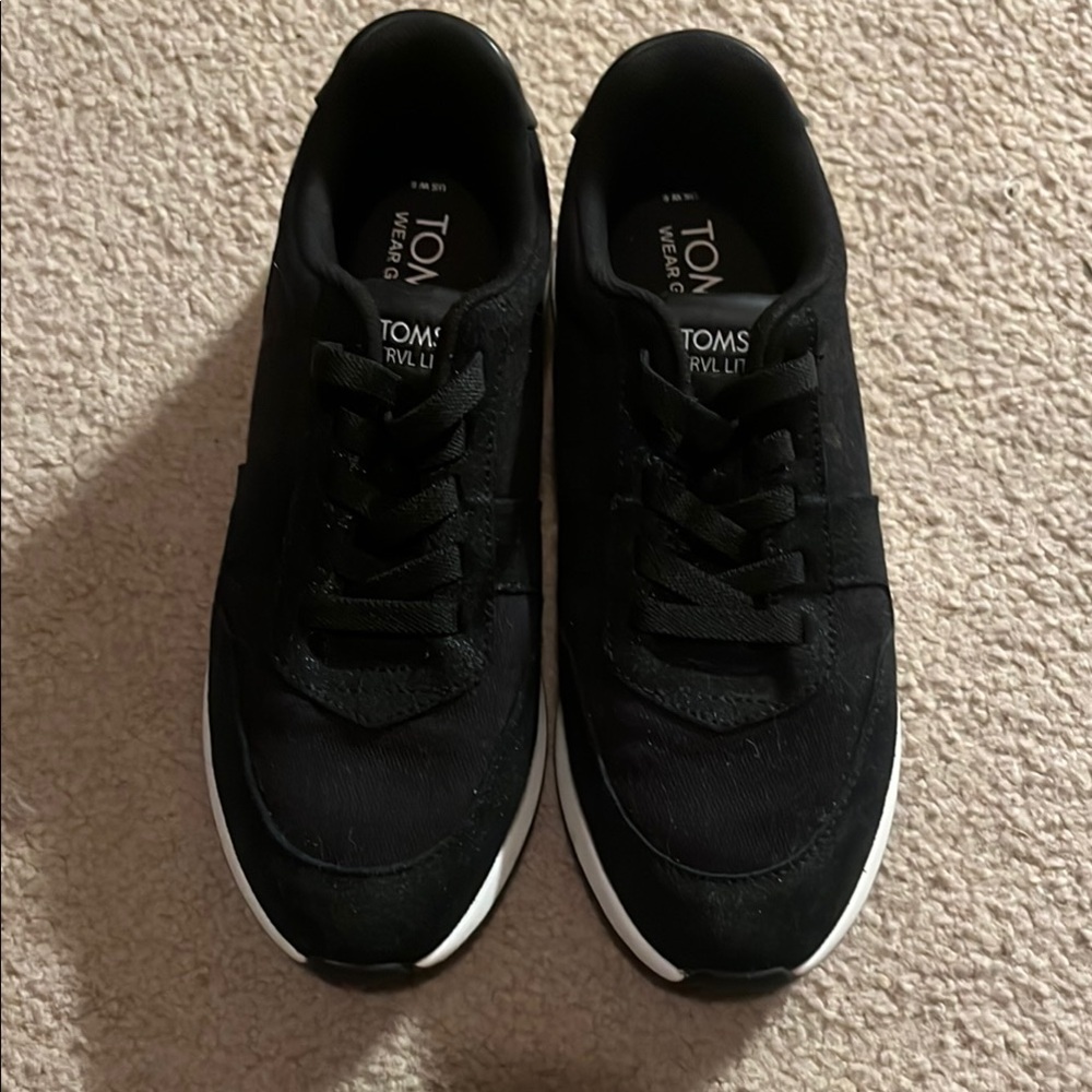 Black Toms